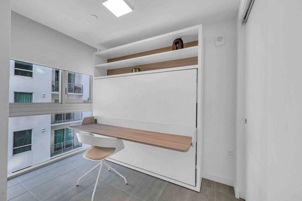 Breathtaking 1Br In The Heart Miami Apartment Екстериор снимка