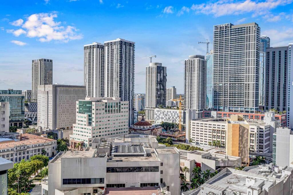 Breathtaking 1Br In The Heart Miami Apartment Екстериор снимка