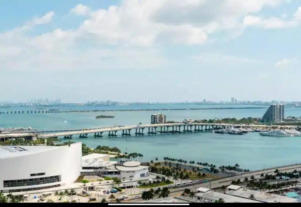 Breathtaking 1Br In The Heart Miami Apartment Екстериор снимка