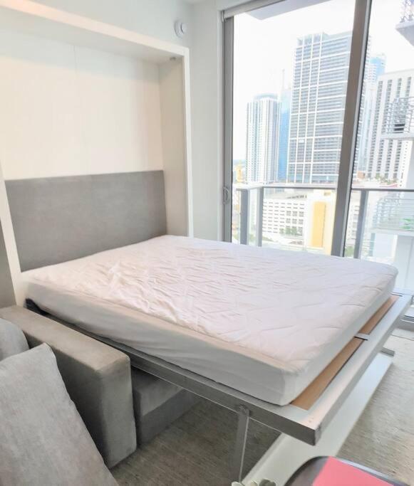 Breathtaking 1Br In The Heart Miami Apartment Екстериор снимка